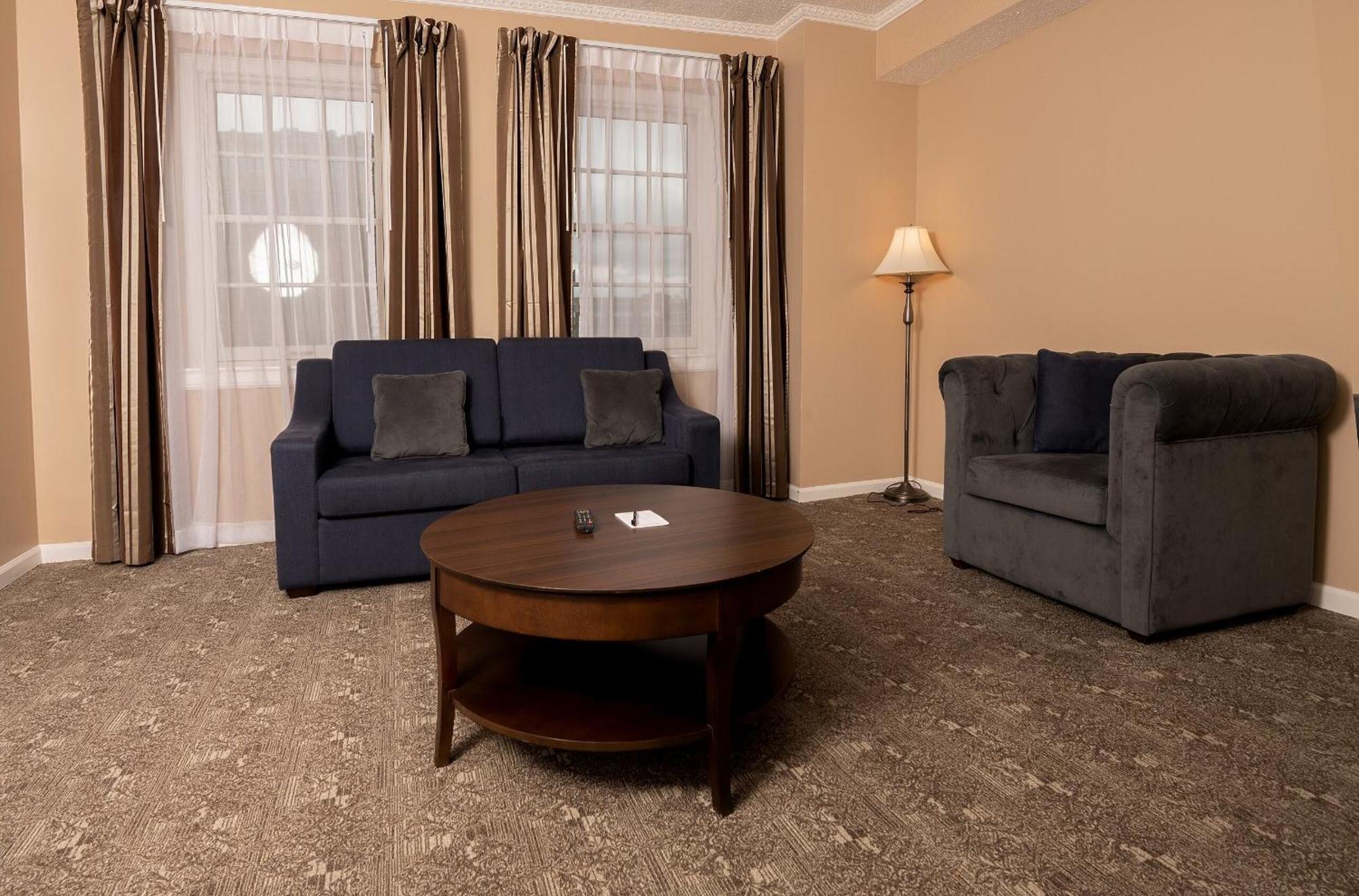 The Americus Hotel, Trademark Collection By Wyndham Allentown Bagian luar foto